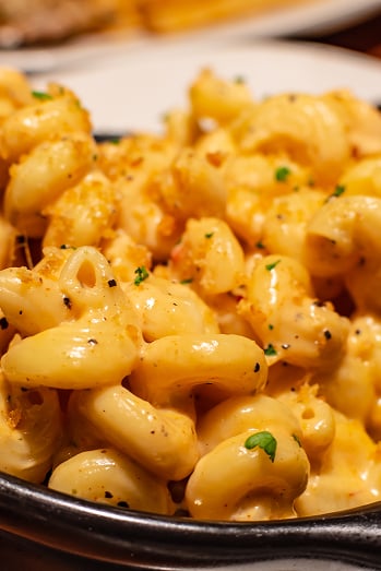 A plate of macaroni and cheese